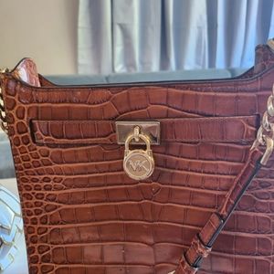 Michael Kors Hamilton Crossbody Croc Embossed  Large